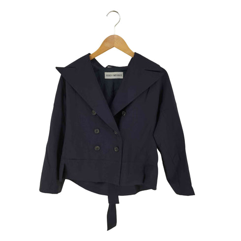 イッセイミヤケ ISSEY MIYAKE ショートダブルジャケット レディース